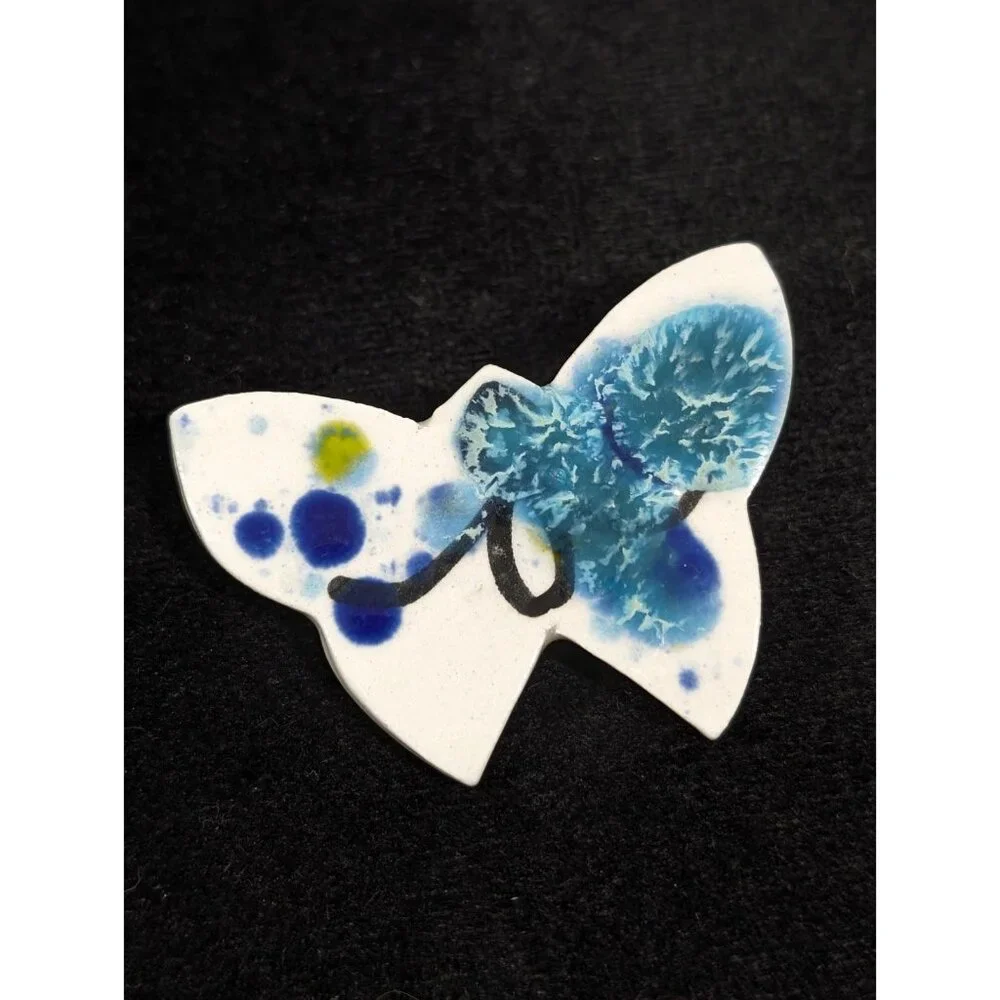 Vintage‎ Handmade Ceramic Butterfly Artisan Brooch Blue White